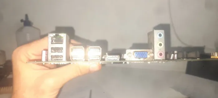 Placa Dell Optiplex com HDMI com Core I3 2120 de 3.30ghz DDR3 até 16gb de memória ram