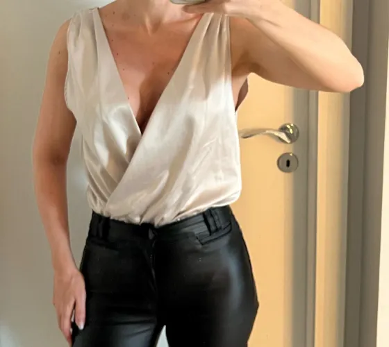 Body Zara Glow
