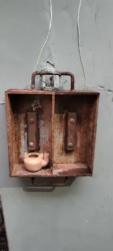 Antifga fot manual de moldagem dupla para fabricação de tijilos ou blocos anos 50