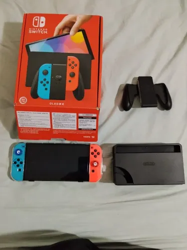 Nintendo Switch OLED Desbloqueado 256GB - (3 MESES DE USO) Completo