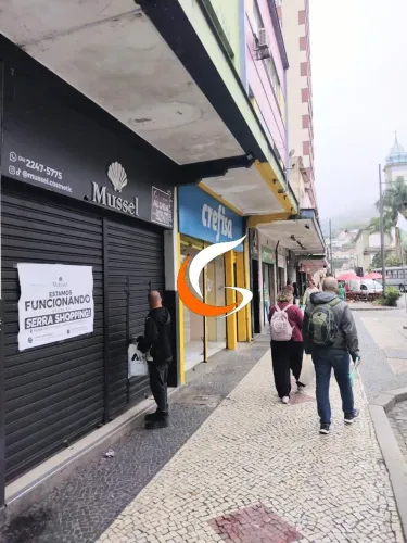 Aluguel de loja com 50m2 + jiral no Centro !?
