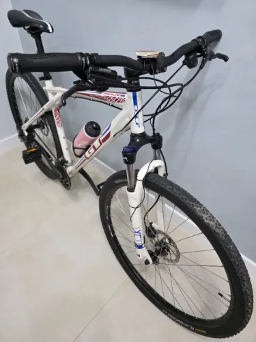 Vendo Mountain Bike GT Timberline Aro 29