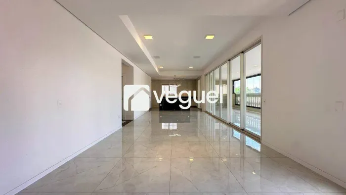 Apartamento 252m², para alugar com 3 suítes, no bairro Cambuí, em Campinas/SP.
