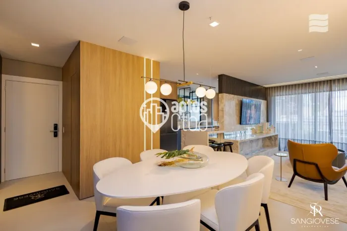 Apartamento novo, mobiliado e decorado no Alto da Glória!
