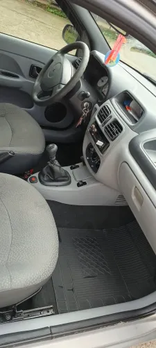 Renault Clio Campus Hi-flex 1.0 16V 5P 2010