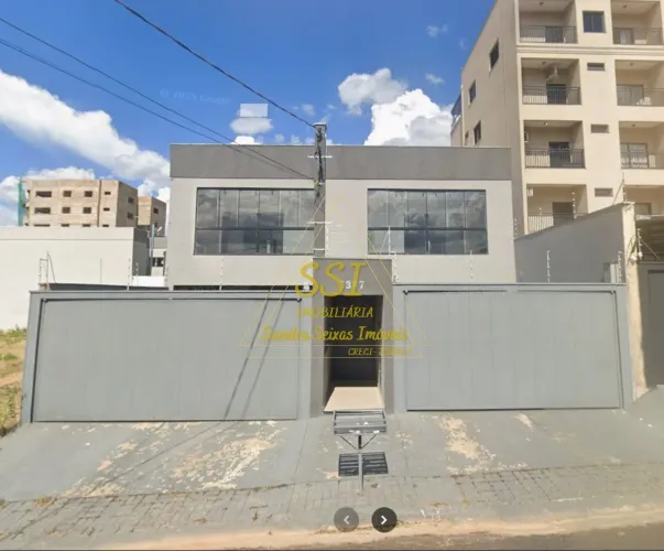 Apartamento à venda em Franca-SP no Jardim Piratininga: 3 quartos, 1 suíte, 3 salas, 2 ban