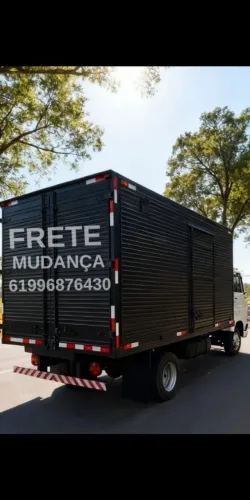 Fretes e mudanças caminhão baú fechado