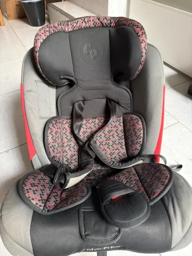 Cadeirão infantil fischer price 