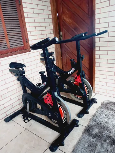Bicicleta ergométrica "Entrego/Aceito cartao