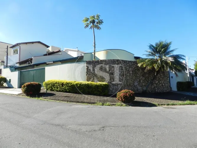 Casa térrea no Alto Taquaral com 4 suítes, piscina aquecida, ideal para morar, investir