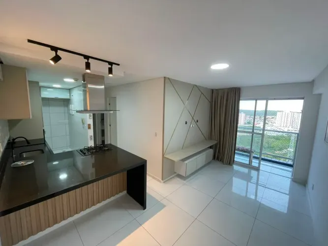 Oferta!! Lindo Apartamento 2/4 com suíte, mobiliado e vista para o mar em Ponta Negra