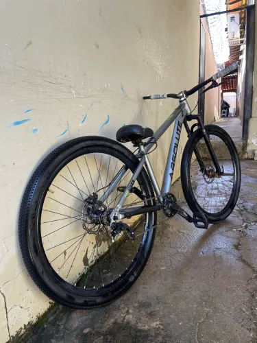 Bicicleta Aro 29 Nero V