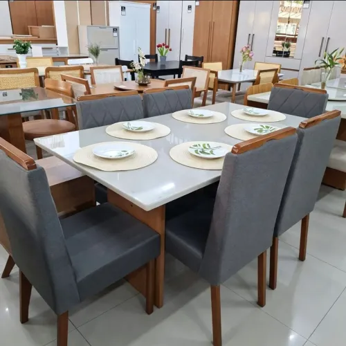 Mesa com 6 cadeiras,  160x90 cm 