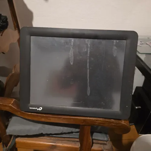 Monitor touch-screen bematech 