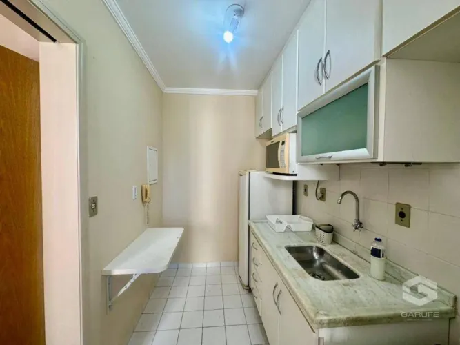 Apartamento com 2 dormitórios para alugar, 55 m² por R$ 2.767,56/mês - Jardim Esplanada -