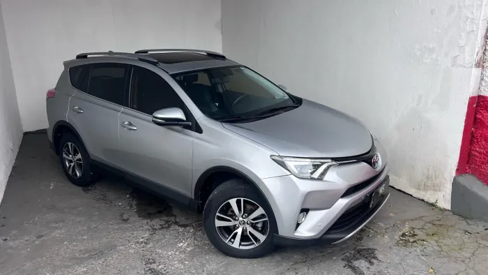 Toyota RAV4 2.0 Top 4X2 16V Aut. 2017