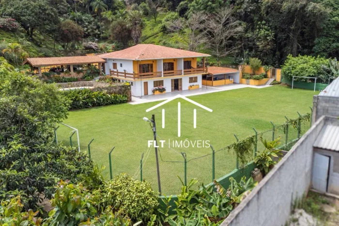 Chácara com 4 dormitórios à venda, 7882 m² por R$ 2.399.000,00 - Portão - Atibaia/SP