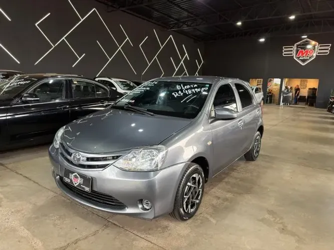 Toyota Etios X 1.3 Flex 16V 5P Mec. 2016
