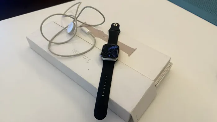 Apple Watch Series 7 45mm Seminovo | Bateria 88%