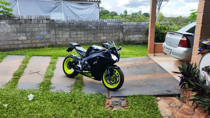 CBR 1000RR Fireblade azul escuro metálico