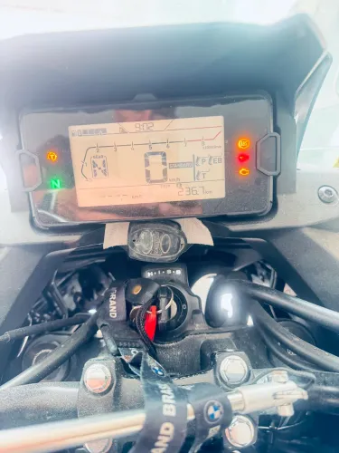 Linda moto automática muito boa para dia a dia
