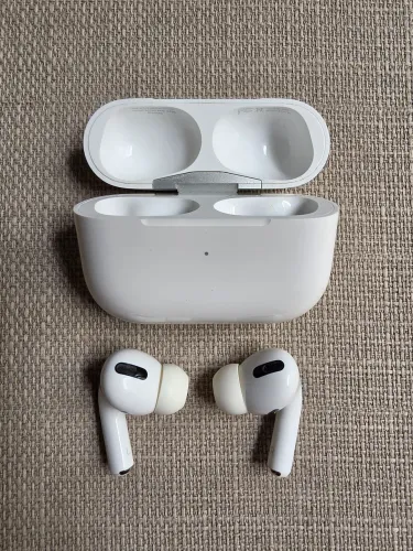 AirPods Pro - 1ª Geração 