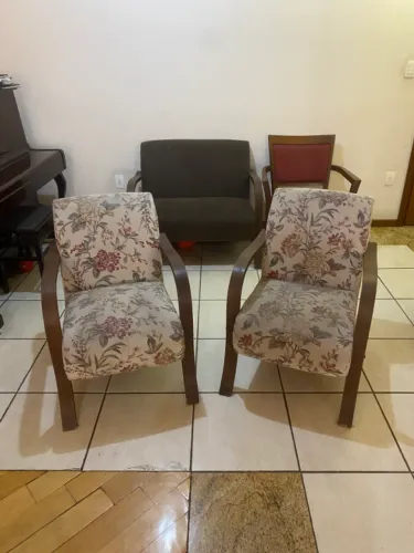 Par de cadeiras de varanda usadas