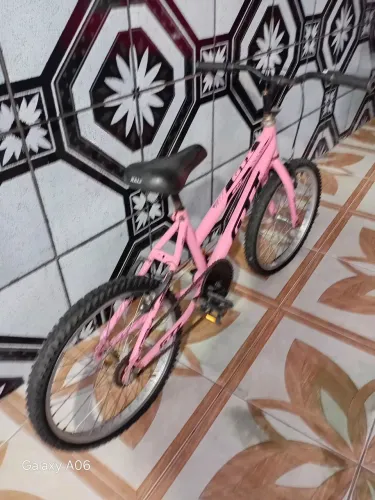 Vendo está bicicleta telefone *
