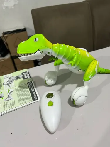 Zoomer Dino Dinossauro eletrônico interativo