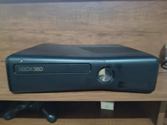 Xbox 360 desbloqueado seminovo