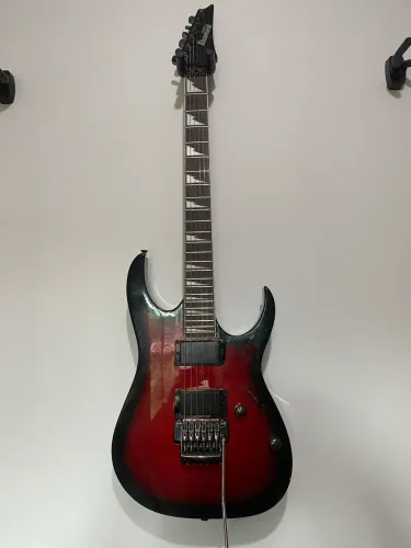 VENDO Guitarra Ibanez GIO - Floyd Rose