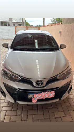 Toyota Yaris XLS Connect 1.5 Flex 16V 5P AUT 2022