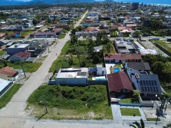 Terreno esquina em Guaratuba (permuta)