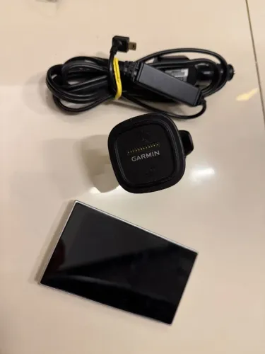 GPS Garmin nüvi 3597LM - Excelente Estado + Suporte + Carregador