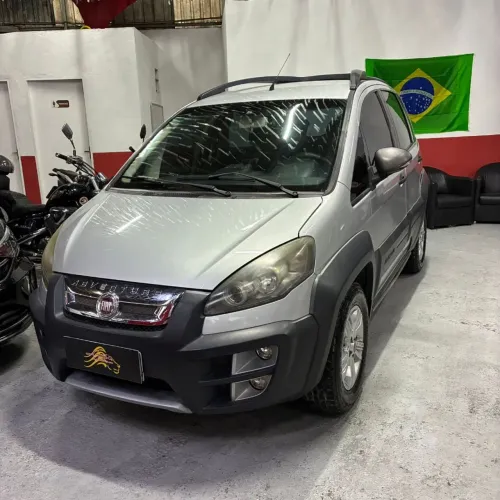 Fiat Idea Adv./ Adv.lock.dualogic 1.8 Flex 5P 2012