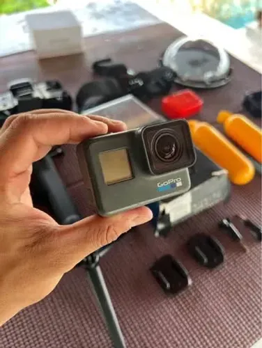 GoPro Hero 6 + Acessórios