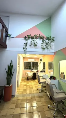 OPORTUNIDADE DE NEGÓCIO EM RECIFE  SALÃO DE BELEZA DISPONÍVEL PARA REPASSE