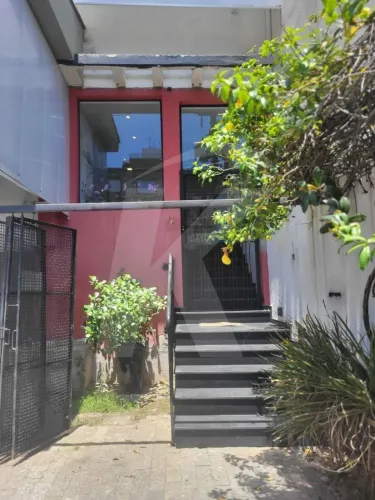 Sala para locação em Santana do 15m2 na parte térrea.