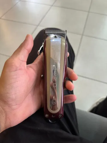 Máquina wahl legend sem fio,ótimo estado 