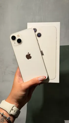 iPhone 13 - 256GB