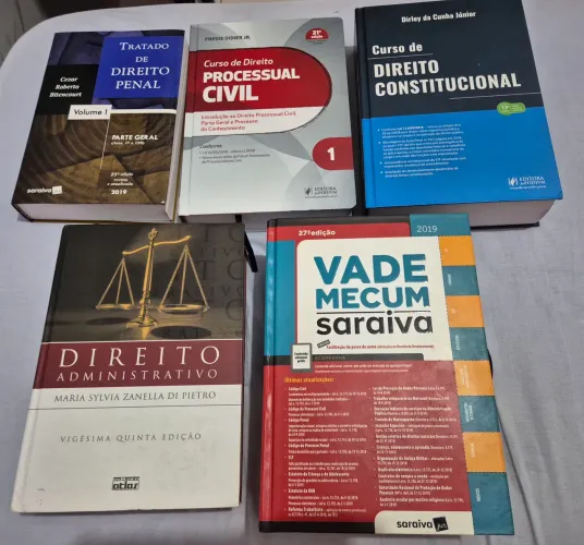 Livros de Direito OAB, Concurso e Faculdade