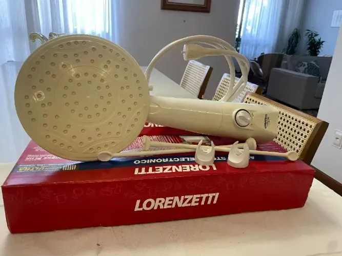 Duas duchas Lorenzetti Advanced 7500w 220v