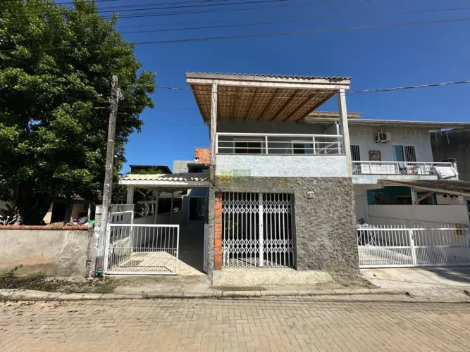 Casa - Porto Belo SC