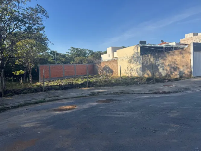 Lote Parque Sul 148m2. Excelente