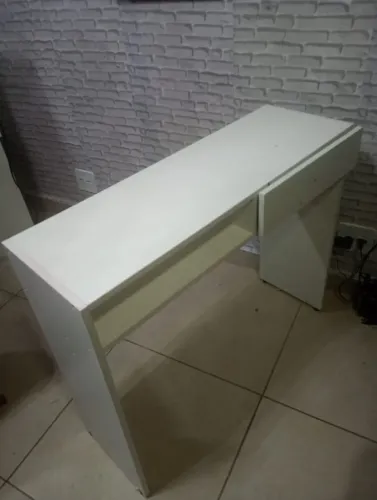 Mesa de manicure em mdf