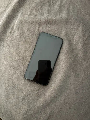 iPhone XR preto 64 gb