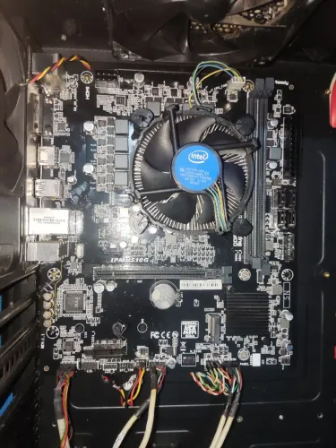 Kit Placa-Mãe H510 + Intel Core i3-10100F + Cooler Original