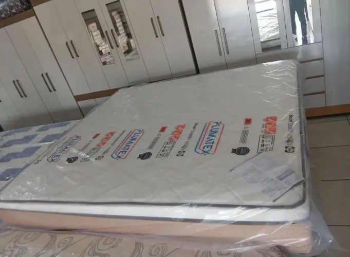 Cama super King molas ensacadas 2.03x1.93 cm