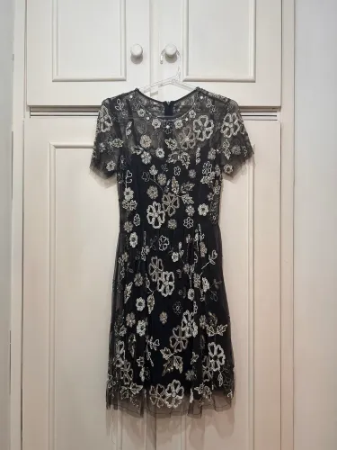 Vestido festa Needle & Thread vintage bordado em tule (tam p / 36)