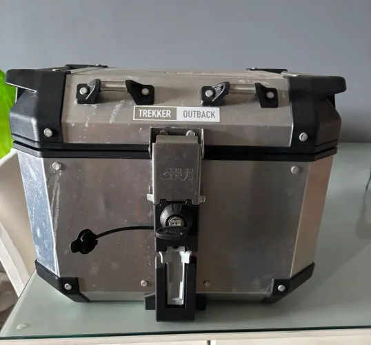 Baú GIVI TREKKER OUTBACK 42 Litros